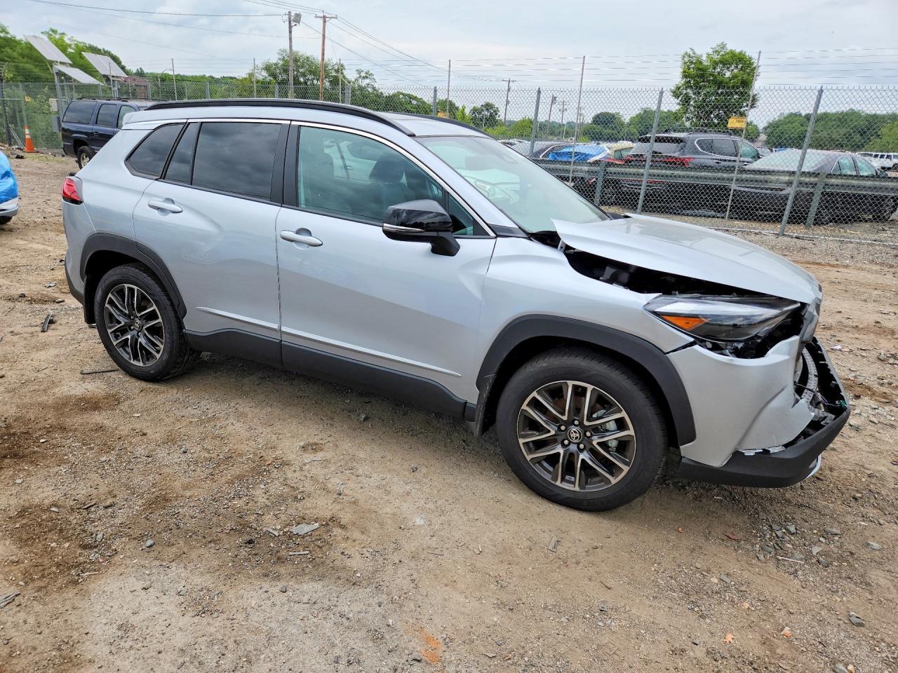 2026 Toyota Corolla Cross Xle - Фото 4