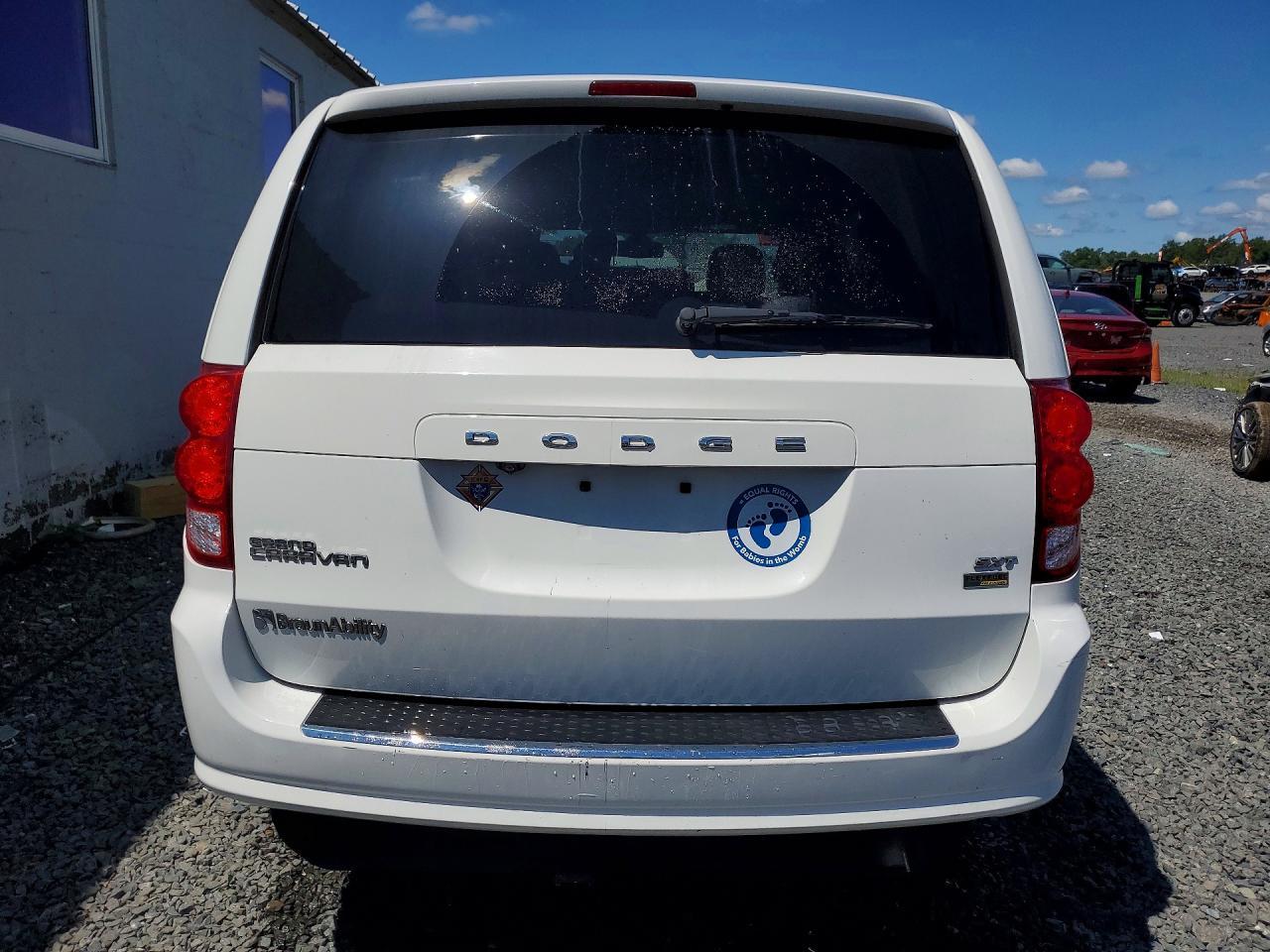 2019 Dodge Grand Caravan Sxt - Image 6