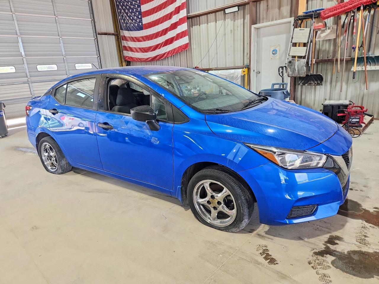 2022 Nissan Versa S - Фото 4