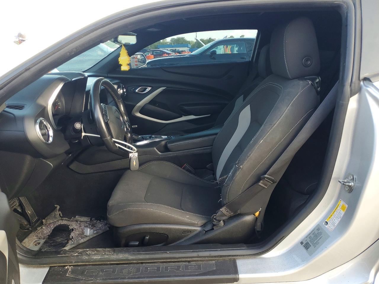 2018 Chevrolet Camaro Lt - Image 7