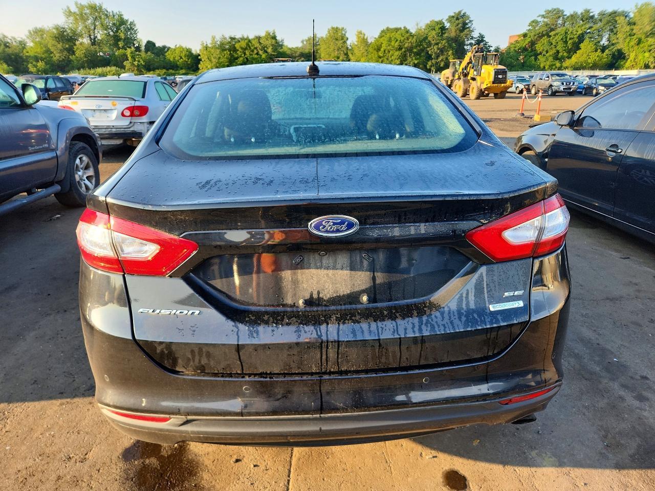 2016 Ford Fusion Se - Фото 6
