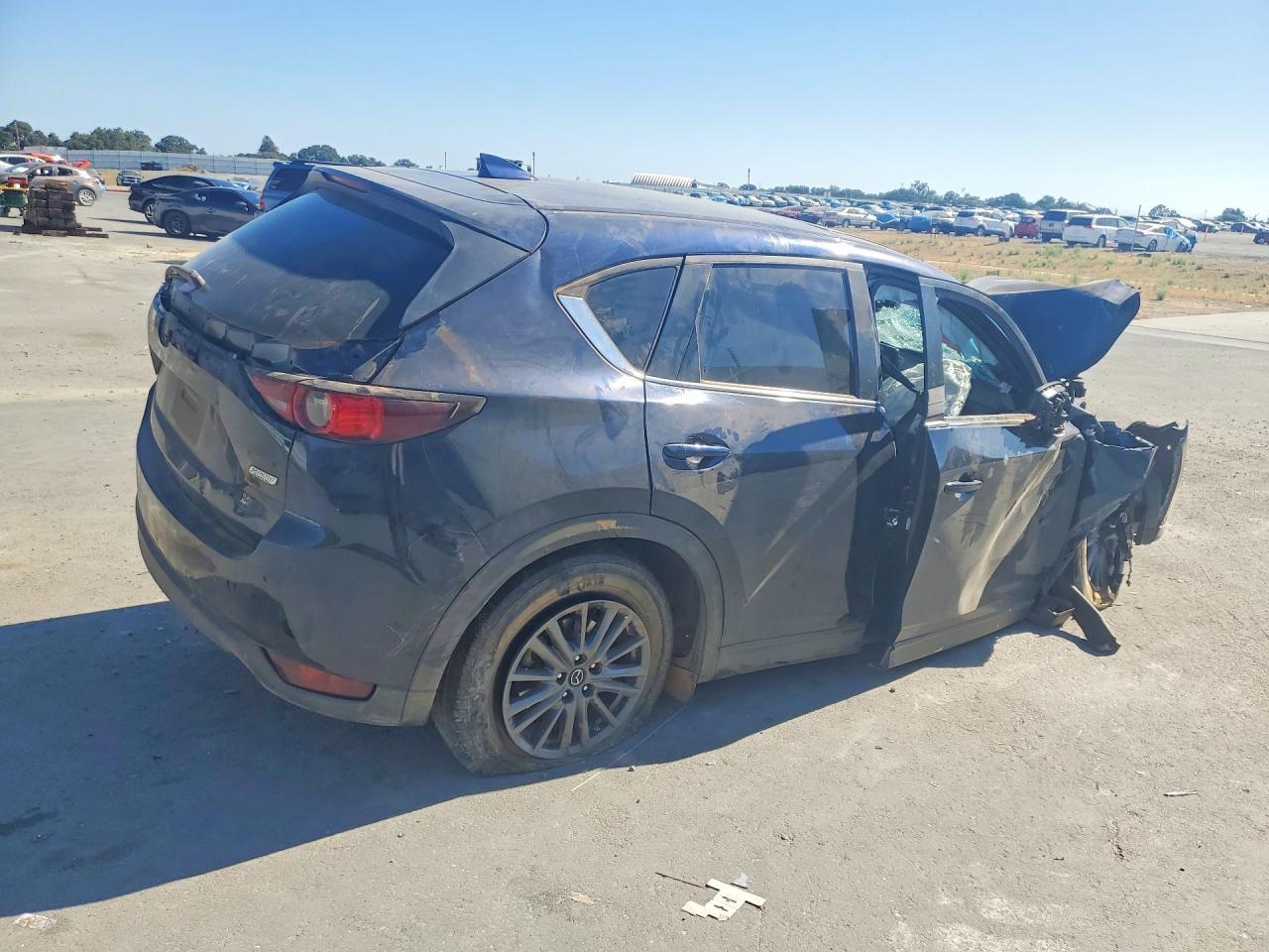 2019 Mazda Cx-5 Touring - Image 3