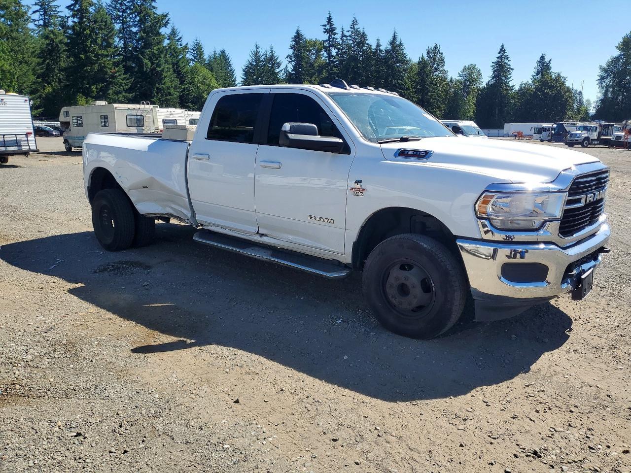 2021 Ram 3500 Big Horn - Фото 4