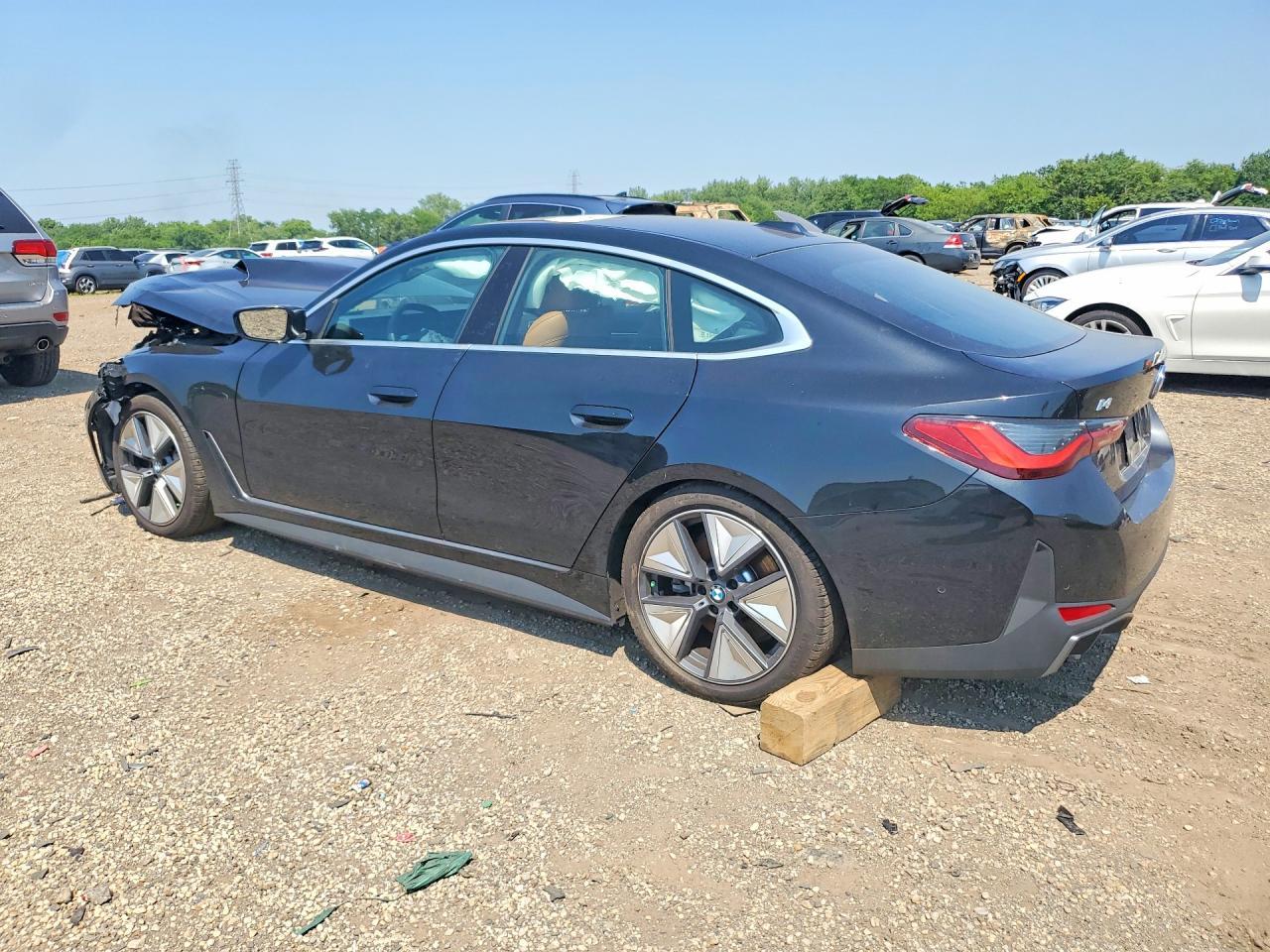2025 BMW I4 xDrive 40 - Image 2