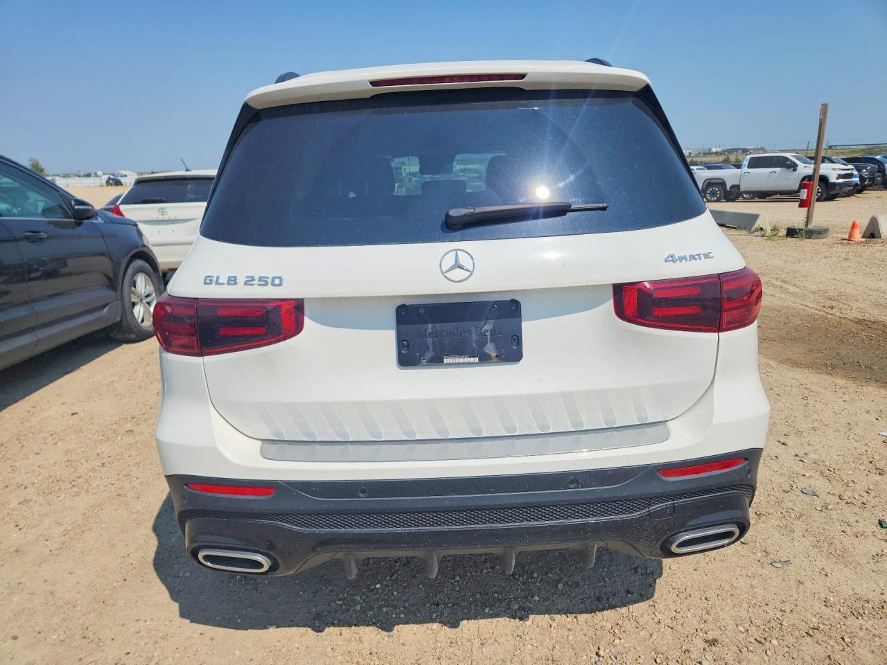2025 Mercedes-Benz Glb 250 4Matic - Фото 6