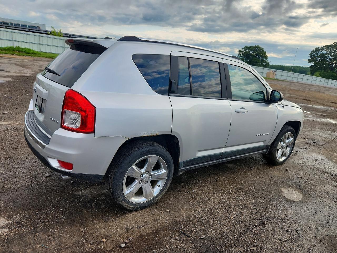 2011 Jeep Compass Limited - Фото 3