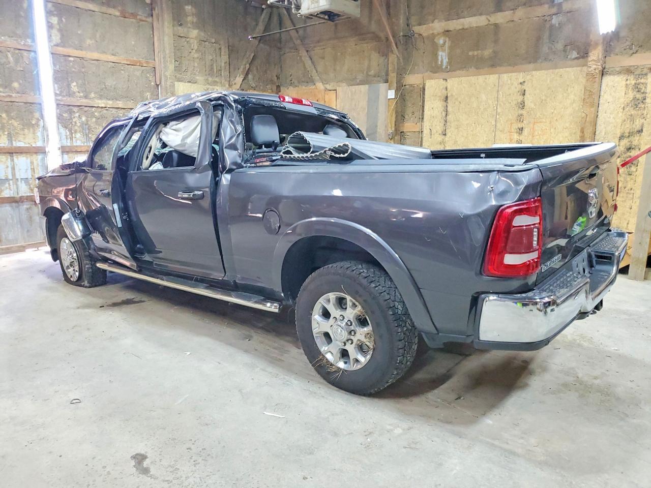 2020 Ram 2500 Laramie - Фото 2