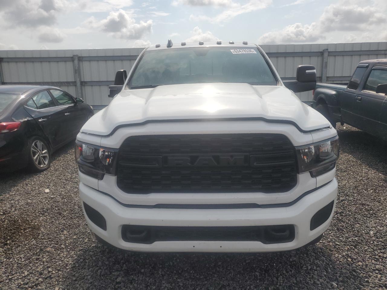 2024 Ram 3500 Tradesman - Фото 5