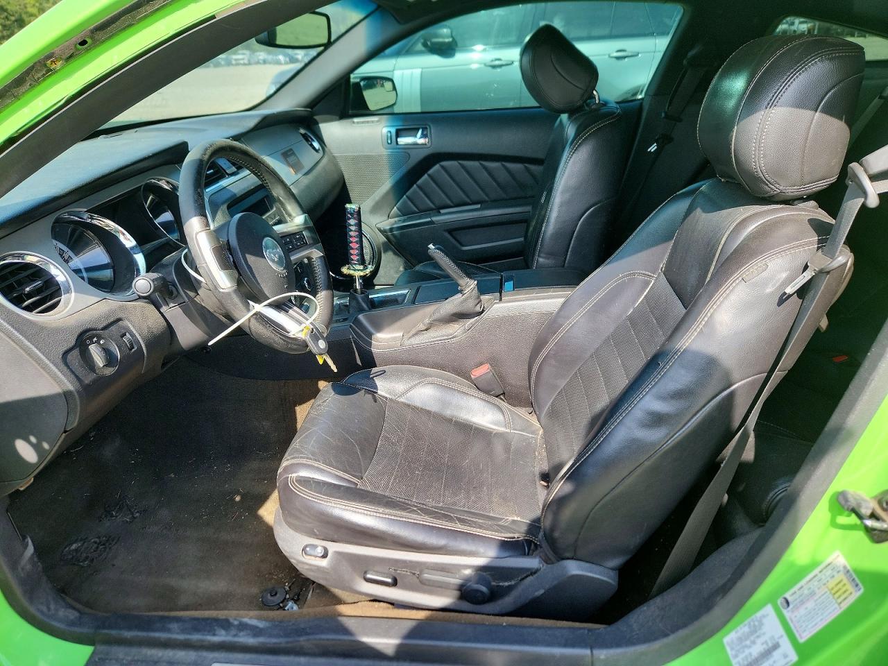 2013 Ford Mustang - Фото 7