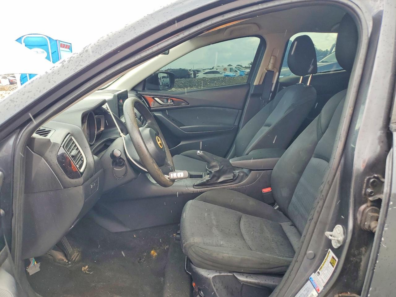 2014 Mazda 3 Sport - Image 7