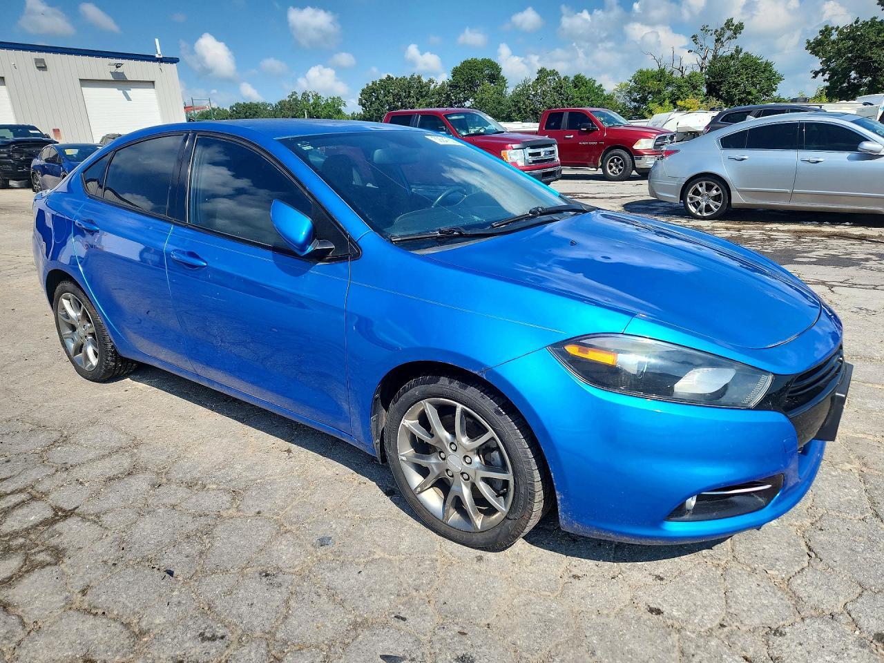 2015 Dodge Dart Sxt - Image 4