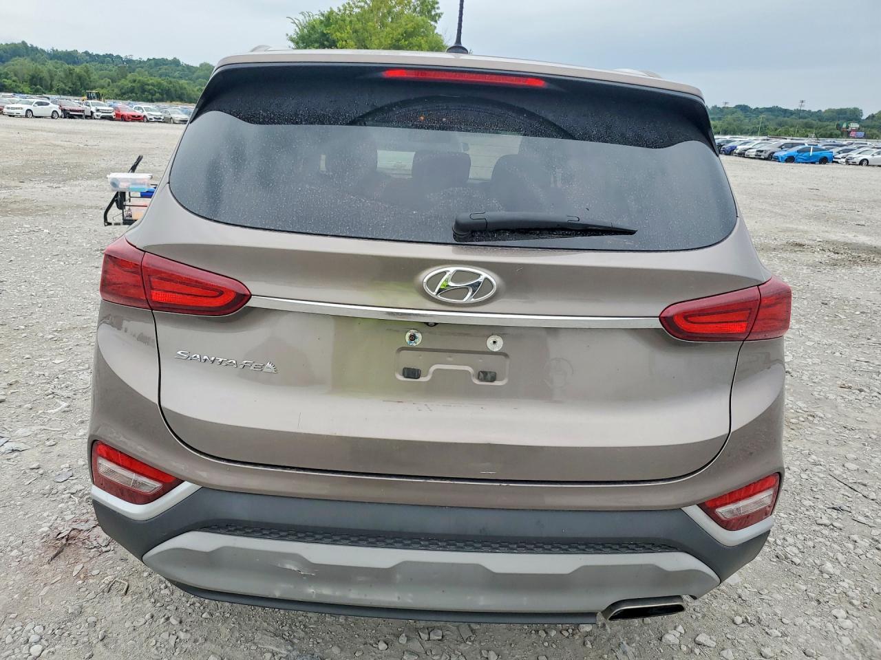 2019 Hyundai Santa Fe Se - Image 6