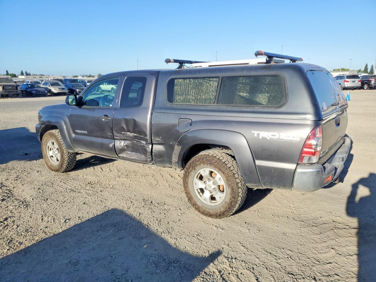 2012 Toyota Tacoma V6 - Image 2