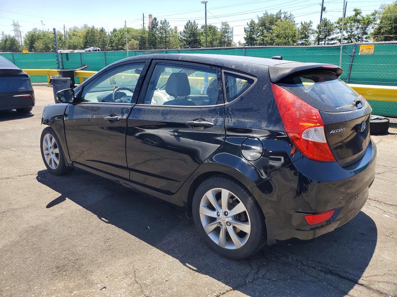 2014 Hyundai Accent Se - Фото 2