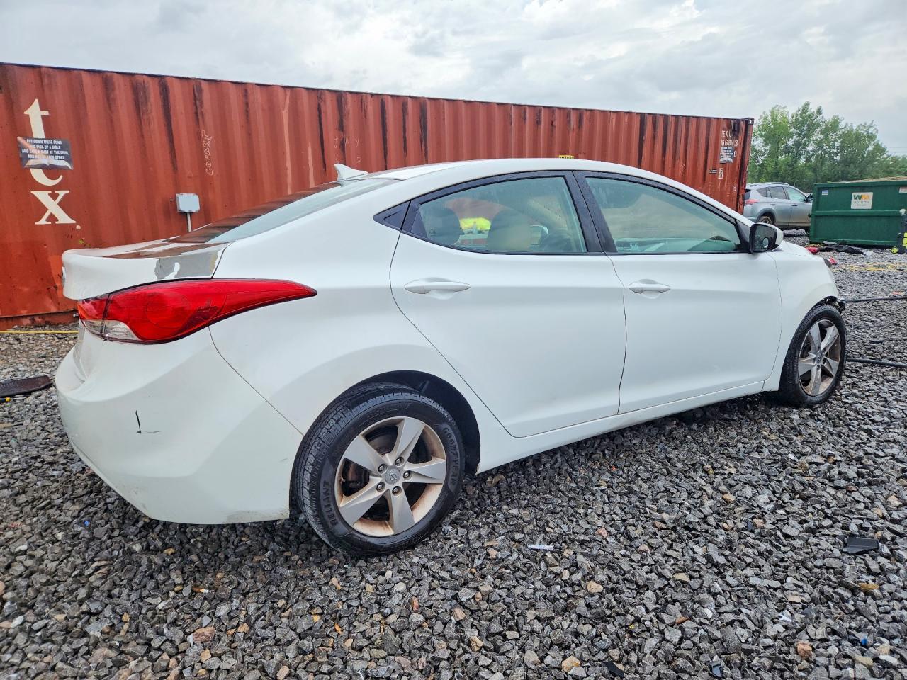 2013 Hyundai Elantra Gls - Image 3