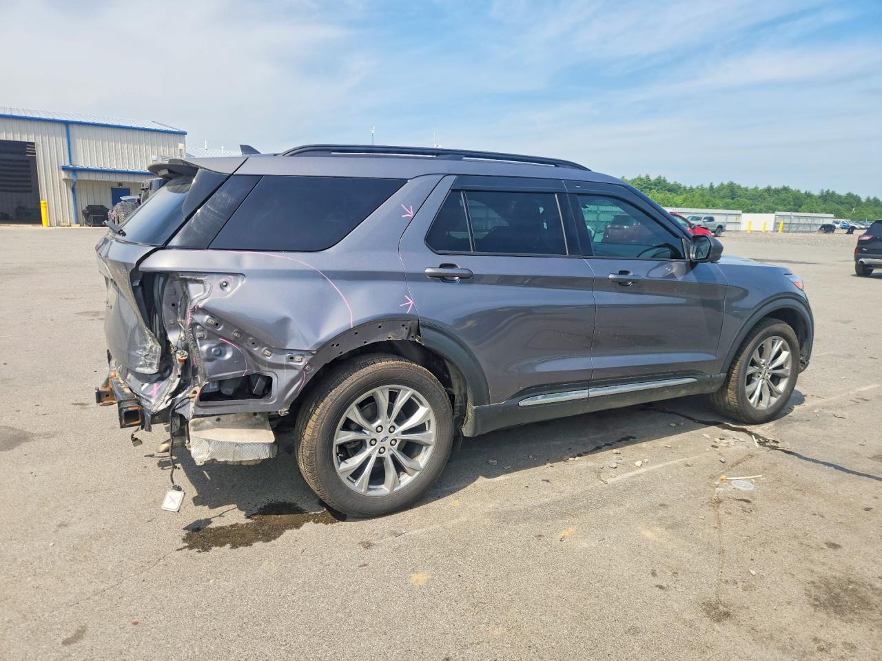 2021 Ford Explorer Xlt - Фото 3