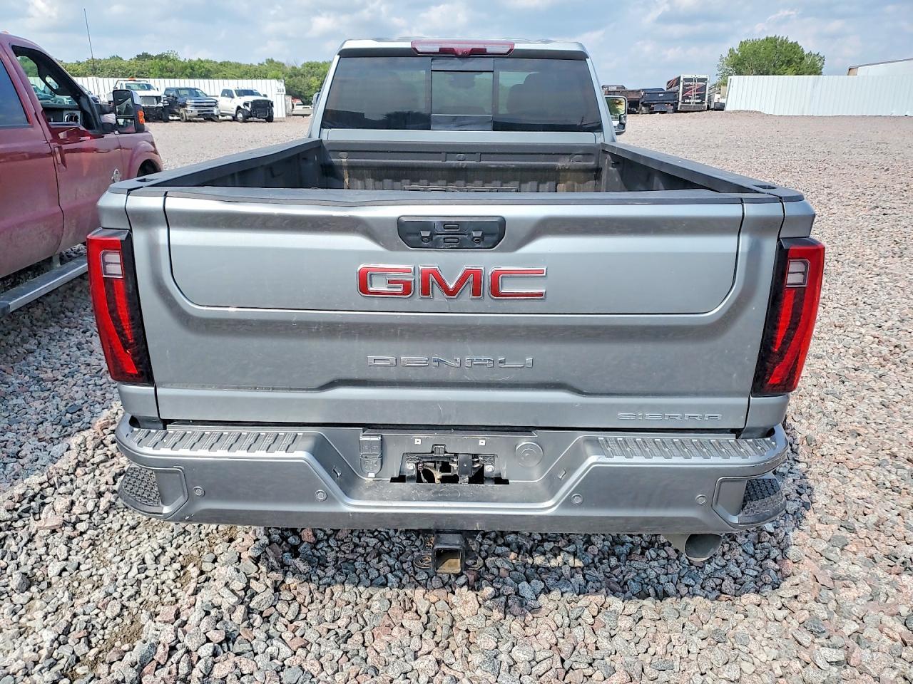 2024 GMC Sierra K3500 Denali - Фото 6