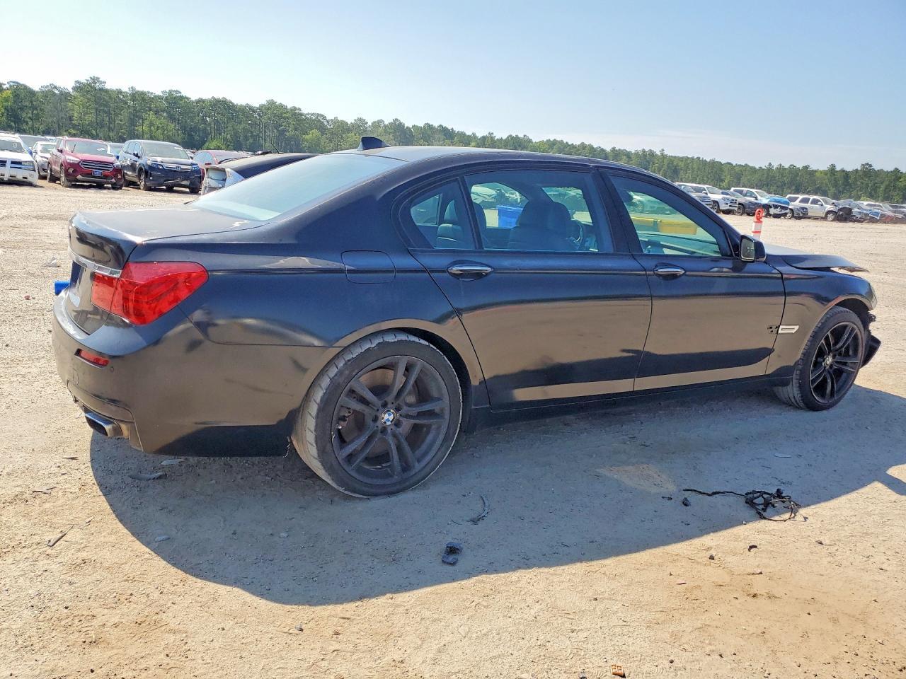 2012 BMW 750 Lxi - Фото 3