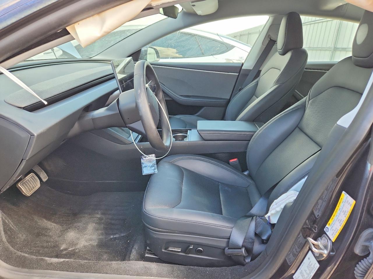 2024 Tesla Model 3 - Фото 7