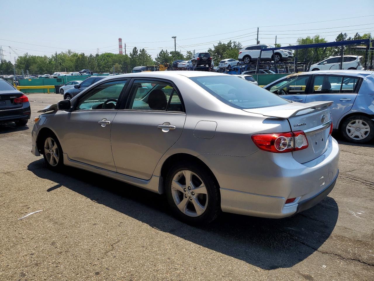 2012 Toyota Corolla S - Фото 2