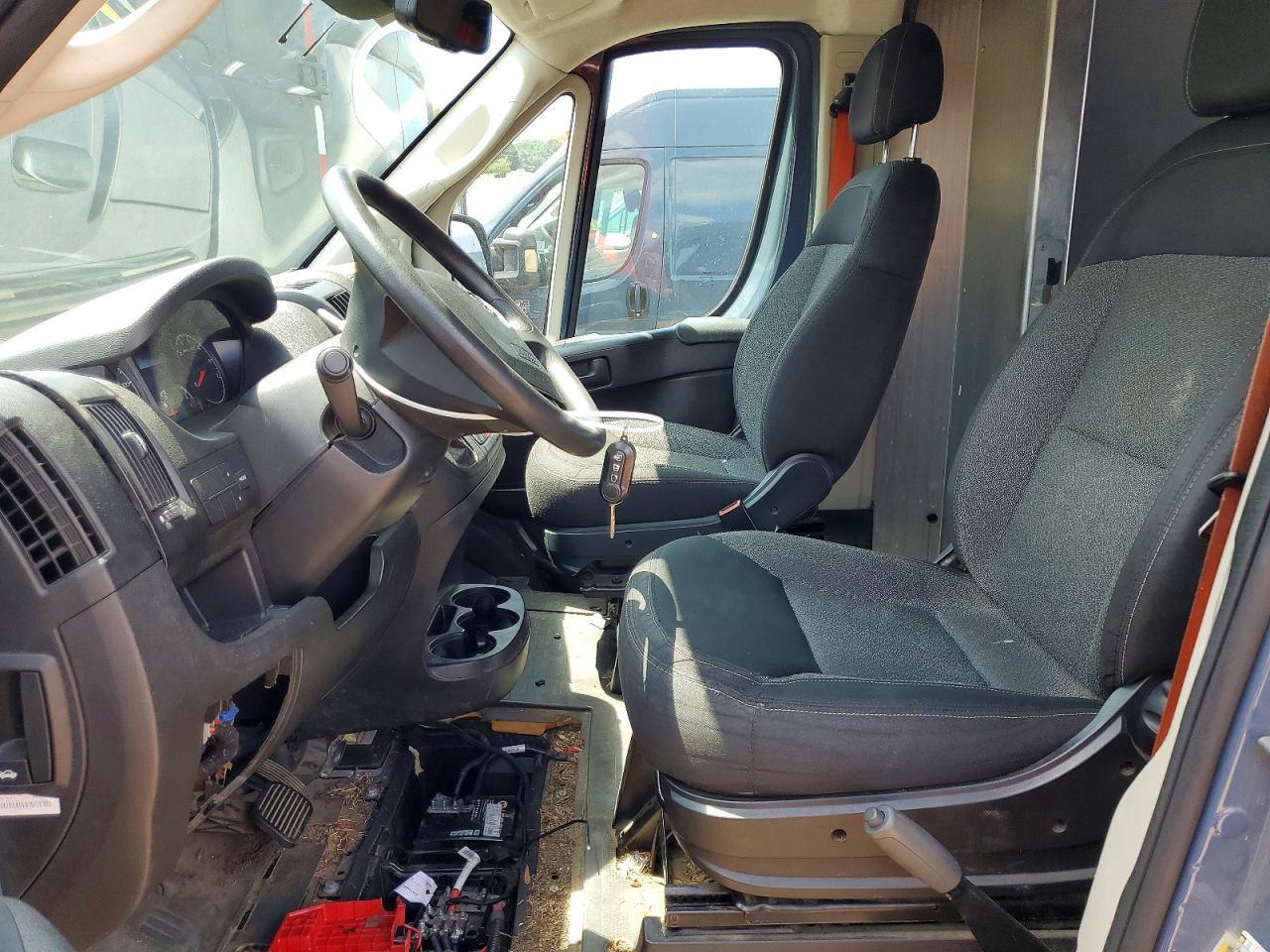 2021 Ram Promaster 3500 Delivery Van - Фото 7