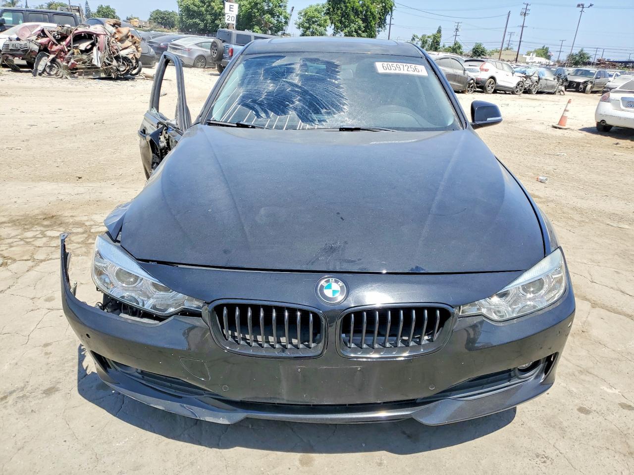 2015 BMW 320 I - Image 5