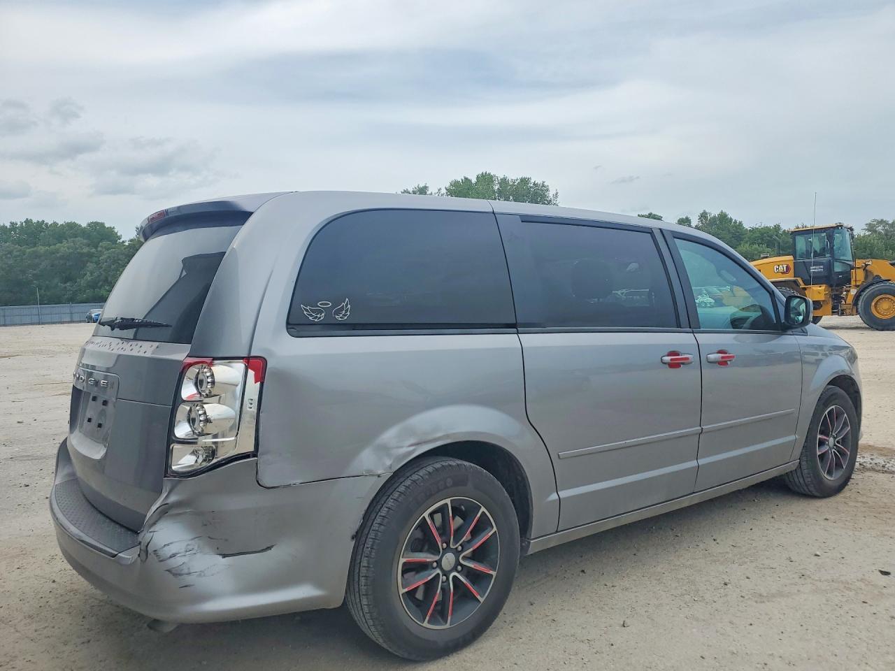 2016 Dodge Grand Caravan Sxt - Фото 3