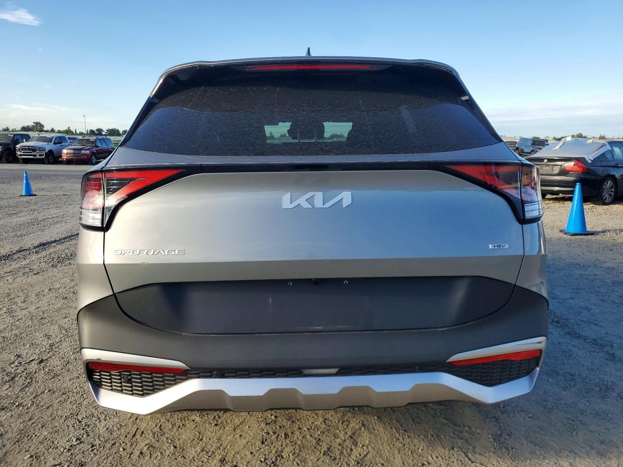 2024 Kia Sportage Hybrid Lx - Фото 6