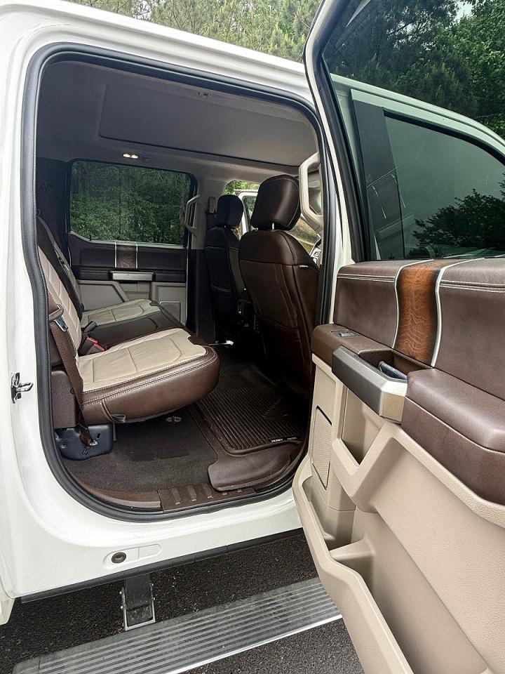 2019 Ford F250 Super Duty - Image 6