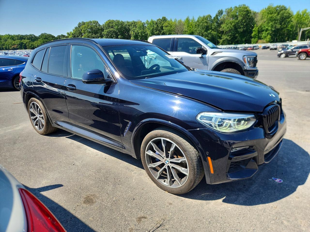 2021 BMW X3 xDrivem40I - Image 4