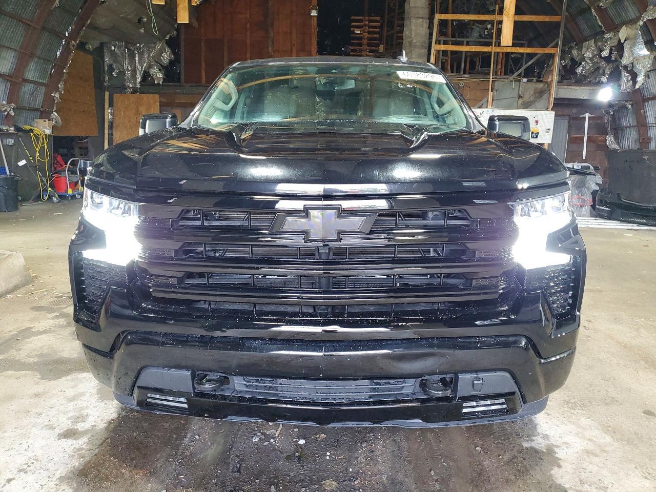 2025 Chevrolet Silverado K1500 Rst - Image 5