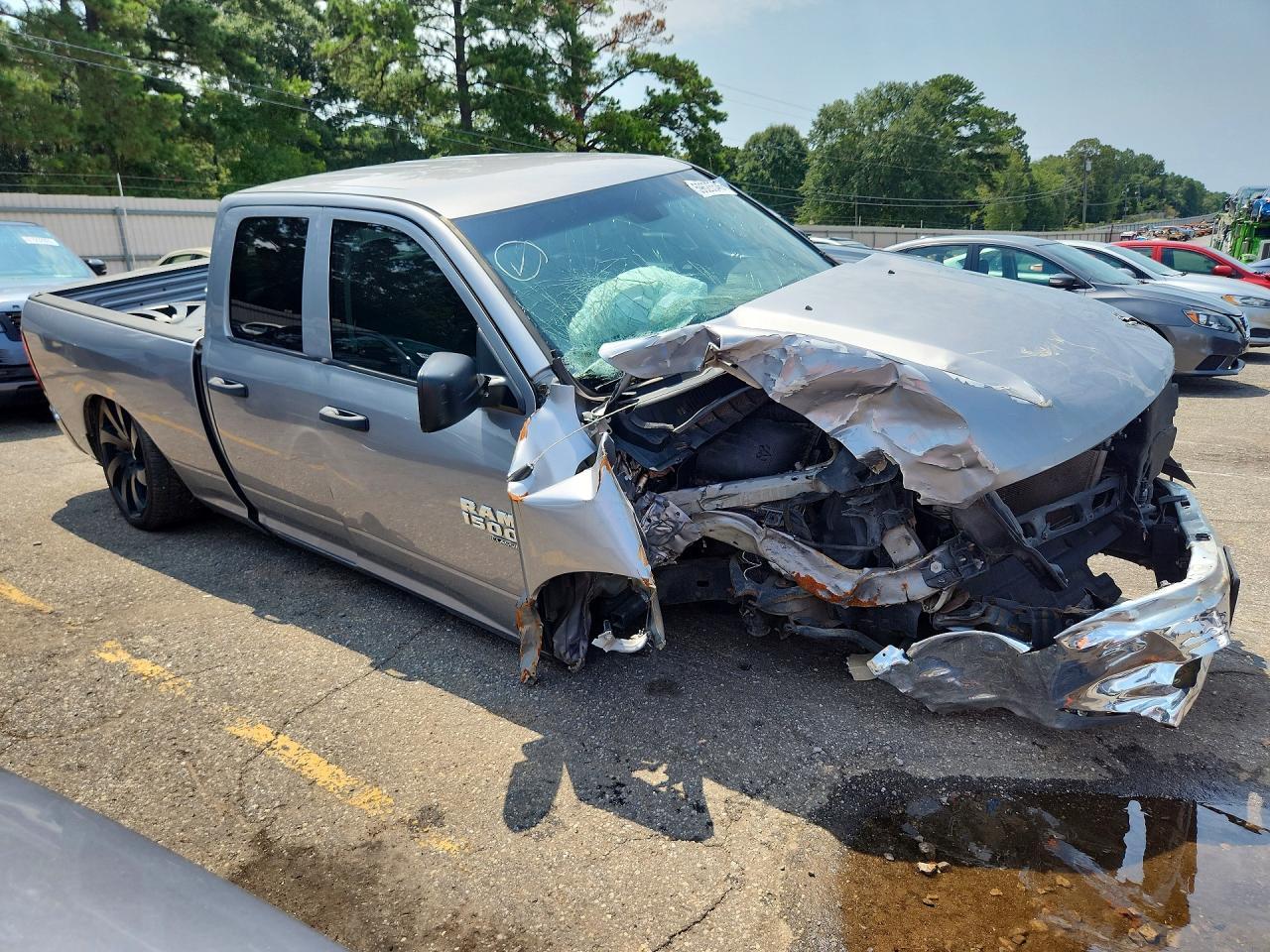 2019 Ram 1500 Classic Tradesman - Фото 4