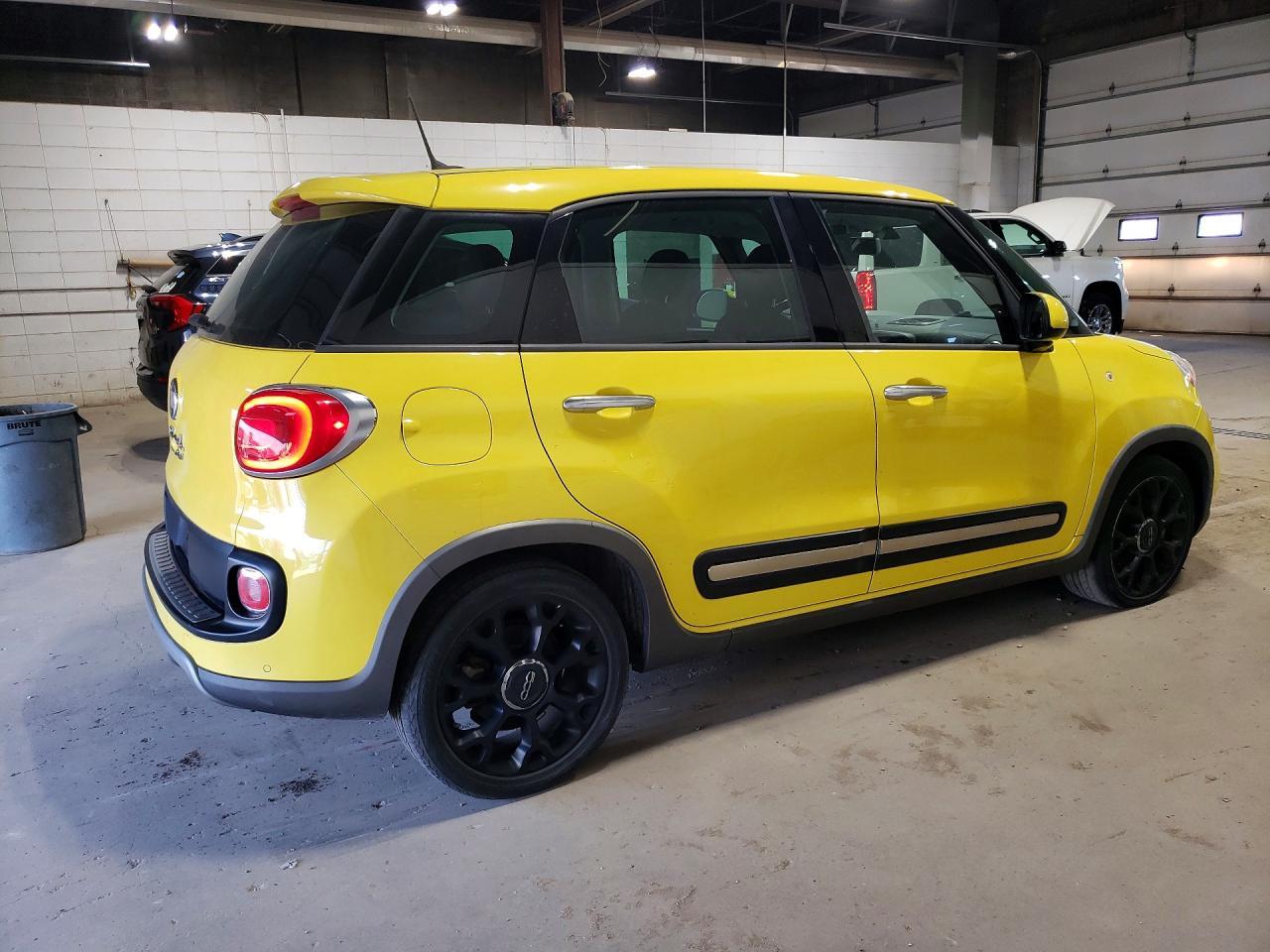2014 Fiat 500L Trekking - Фото 3