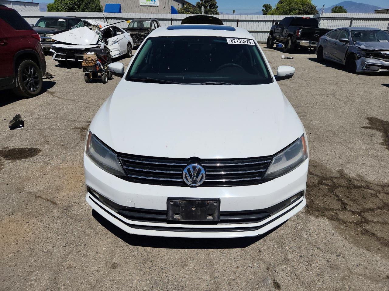 2016 Volkswagen Jetta S - Фото 5