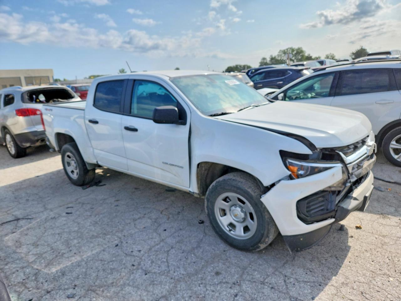 2022 Chevrolet Colorado - Фото 4
