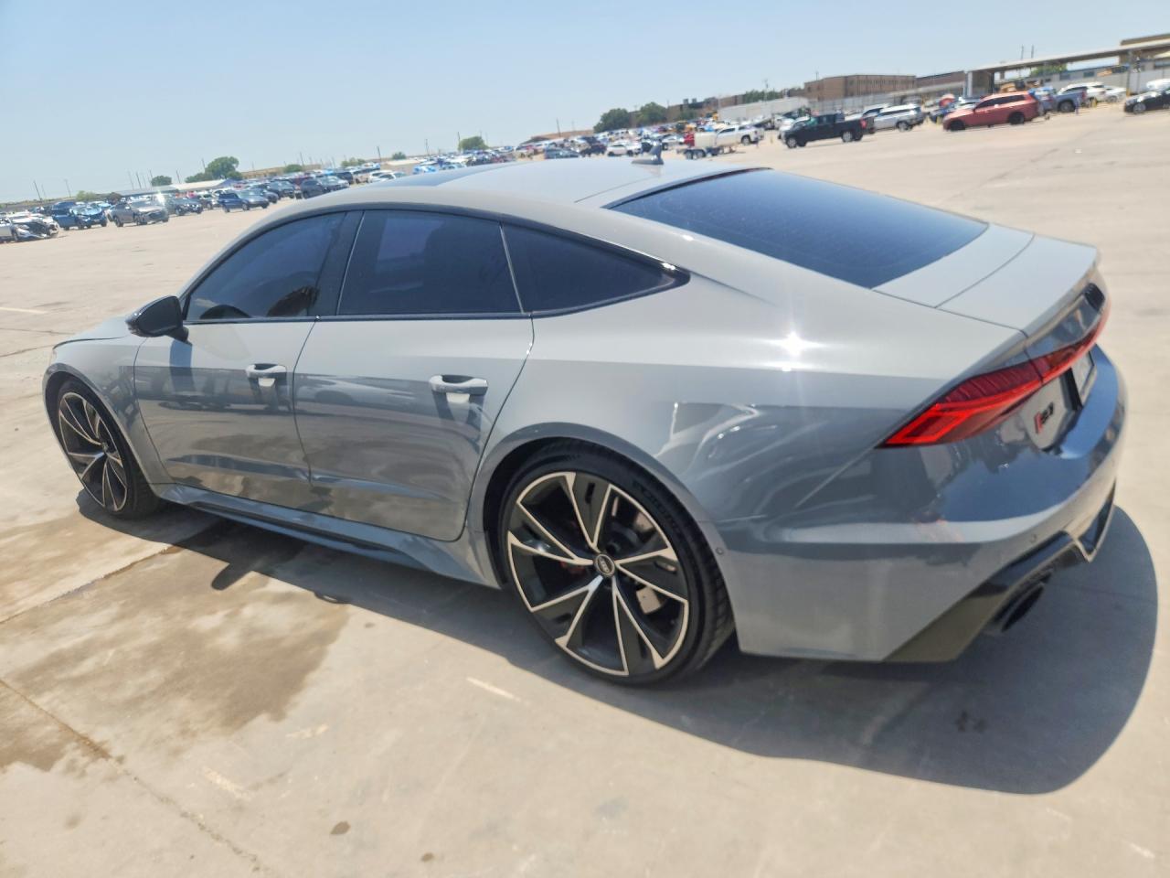 2021 Audi Rs7 - Фото 2