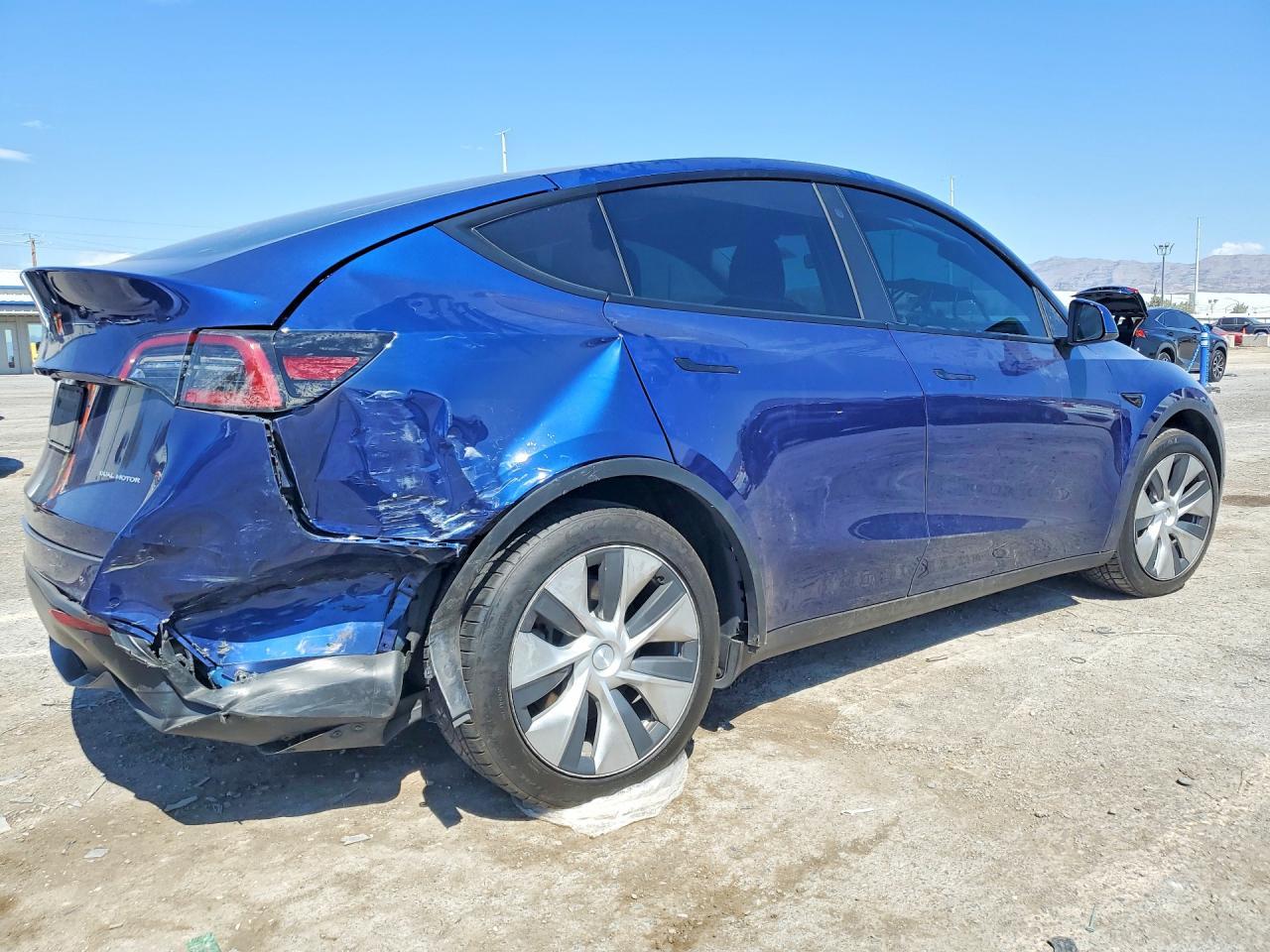 2022 Tesla Model Y - Image 3