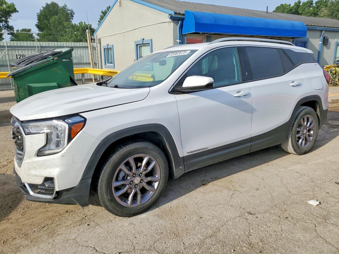 2022 GMC Terrain Slt