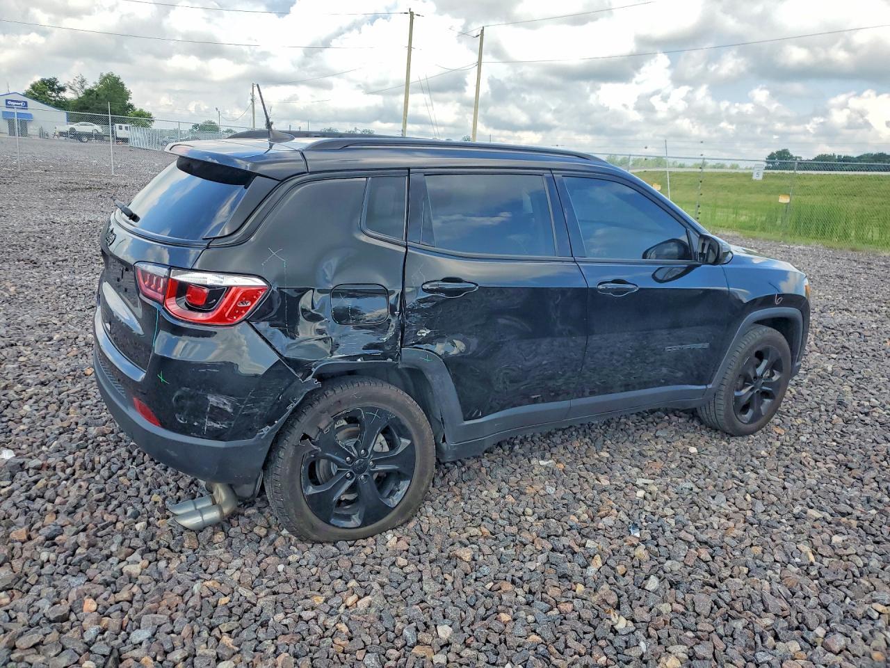 2020 Jeep Compass Latitude - Фото 3