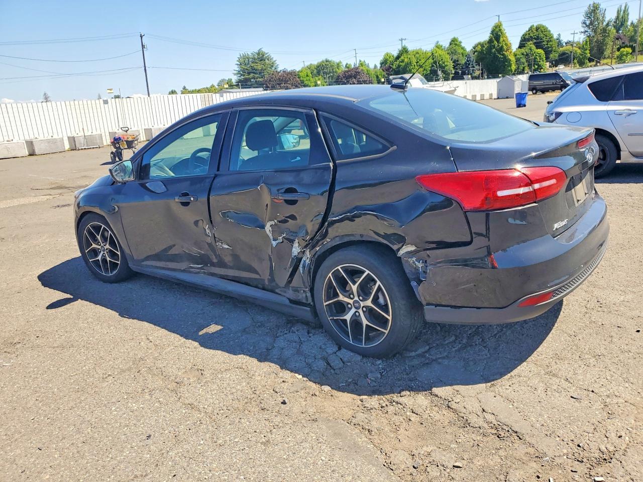 2018 Ford Focus Se - Фото 2