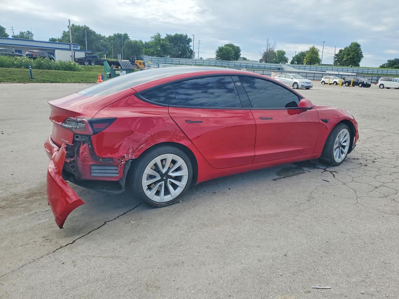 2022 Tesla Model 3 - Фото 3