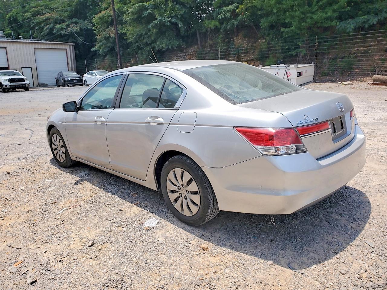 2012 Honda Accord Lx - Фото 2