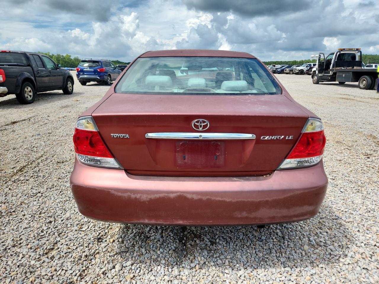 2005 Toyota Camry Le - Фото 6
