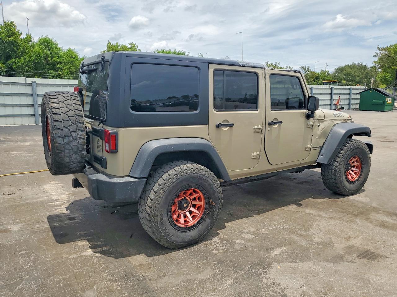 2018 Jeep Wrangler Unlimited Sport - Фото 3