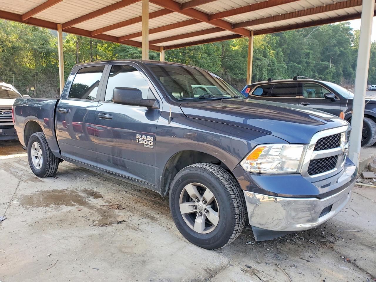 2021 Ram 1500 Classic Slt - Фото 4