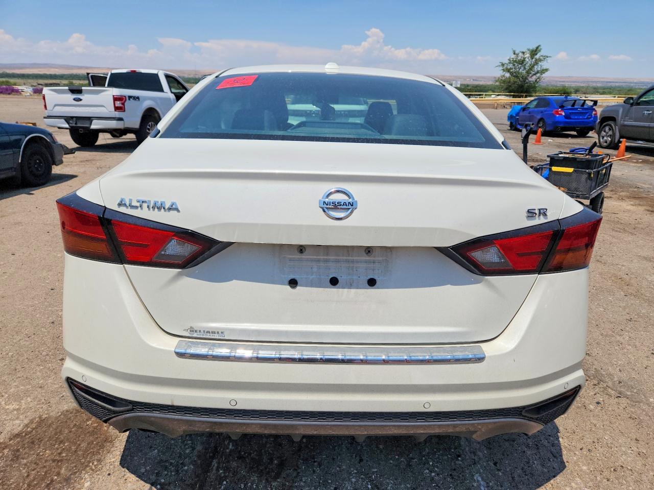 2021 Nissan Altima Sr - Фото 6