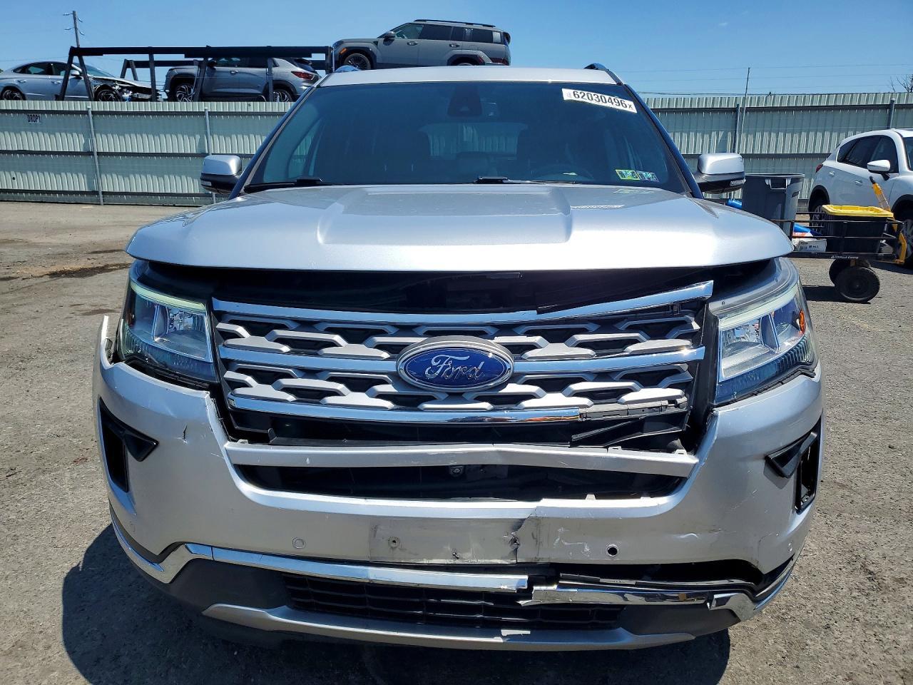 2019 Ford Explorer Limited - Image 5