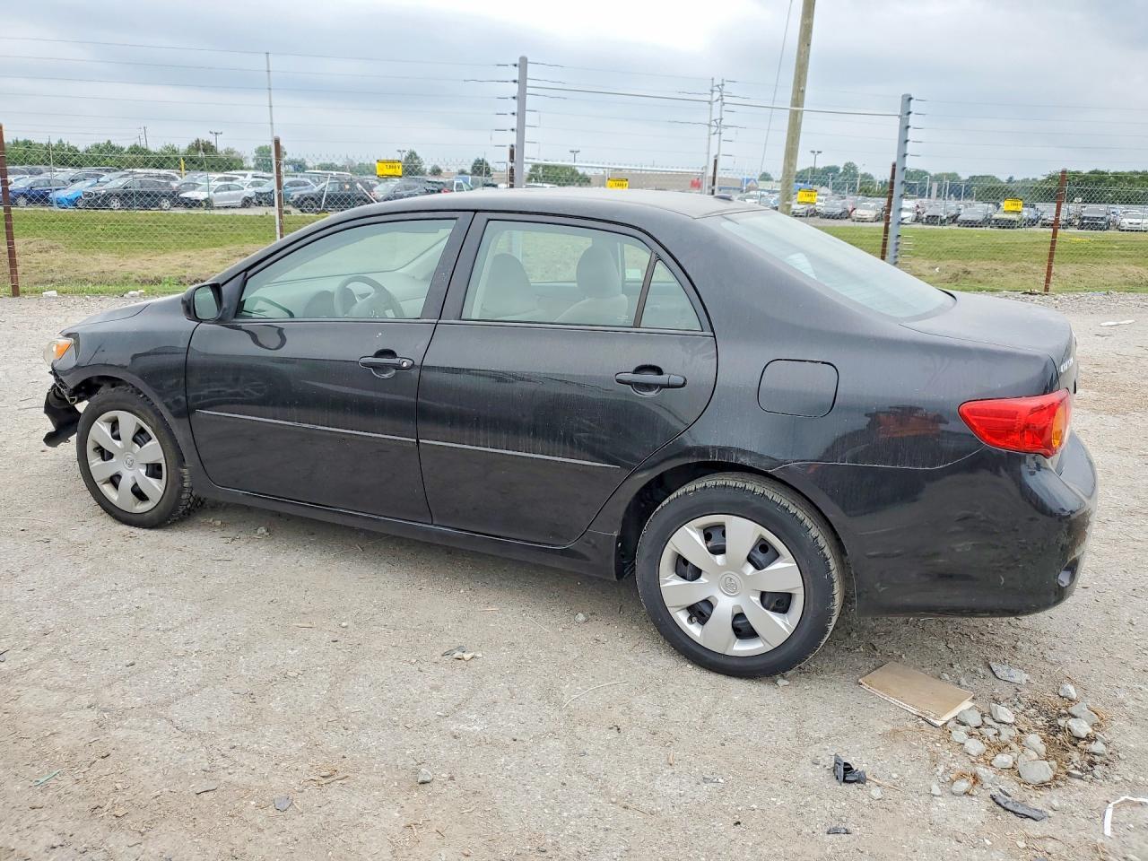 2010 Toyota Corolla Le - Image 2