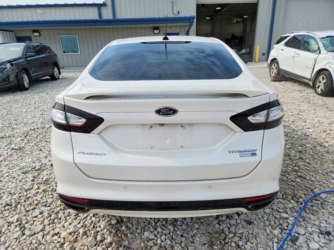 2015 Ford Fusion Titanium - Image 6