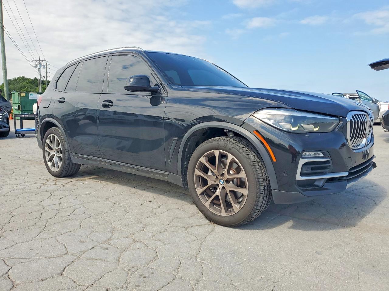 2020 BMW X5 Sdrive 40I - Фото 4